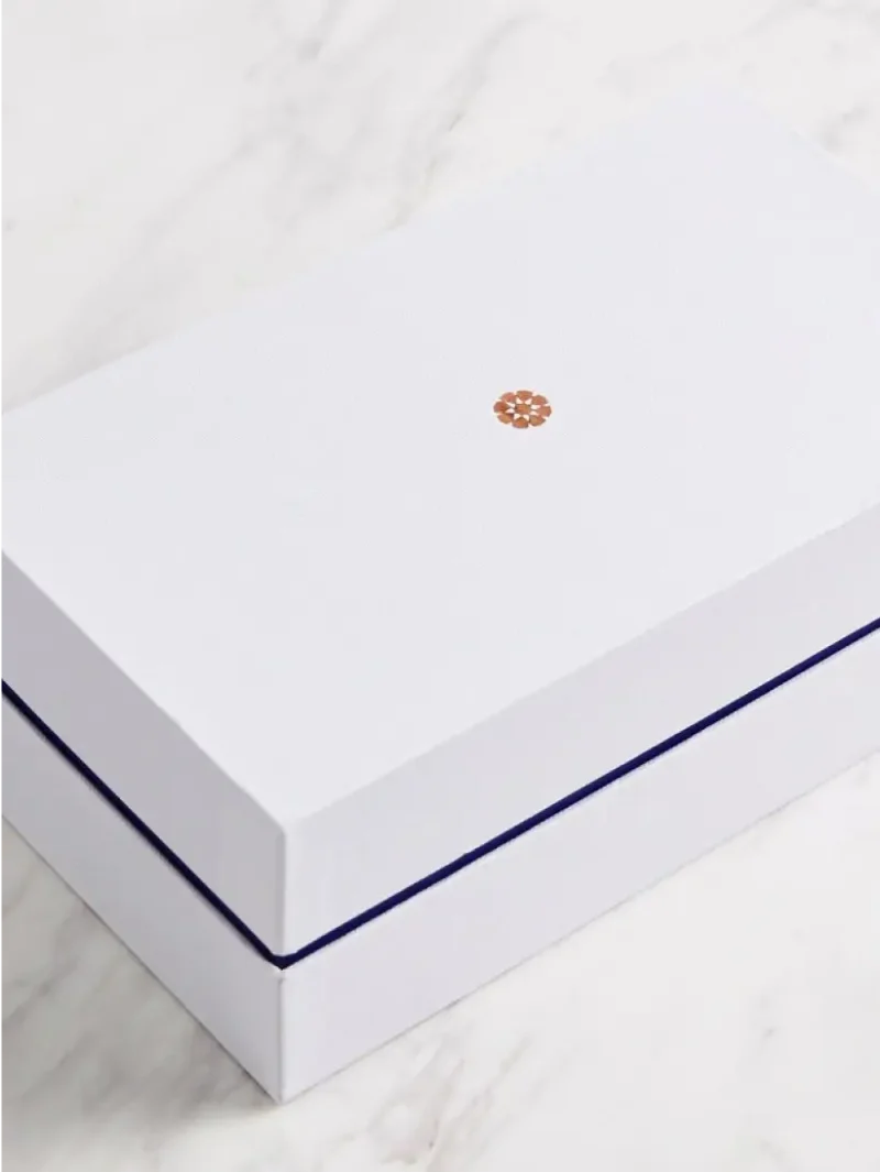 Bloobloom packaging design close-up.