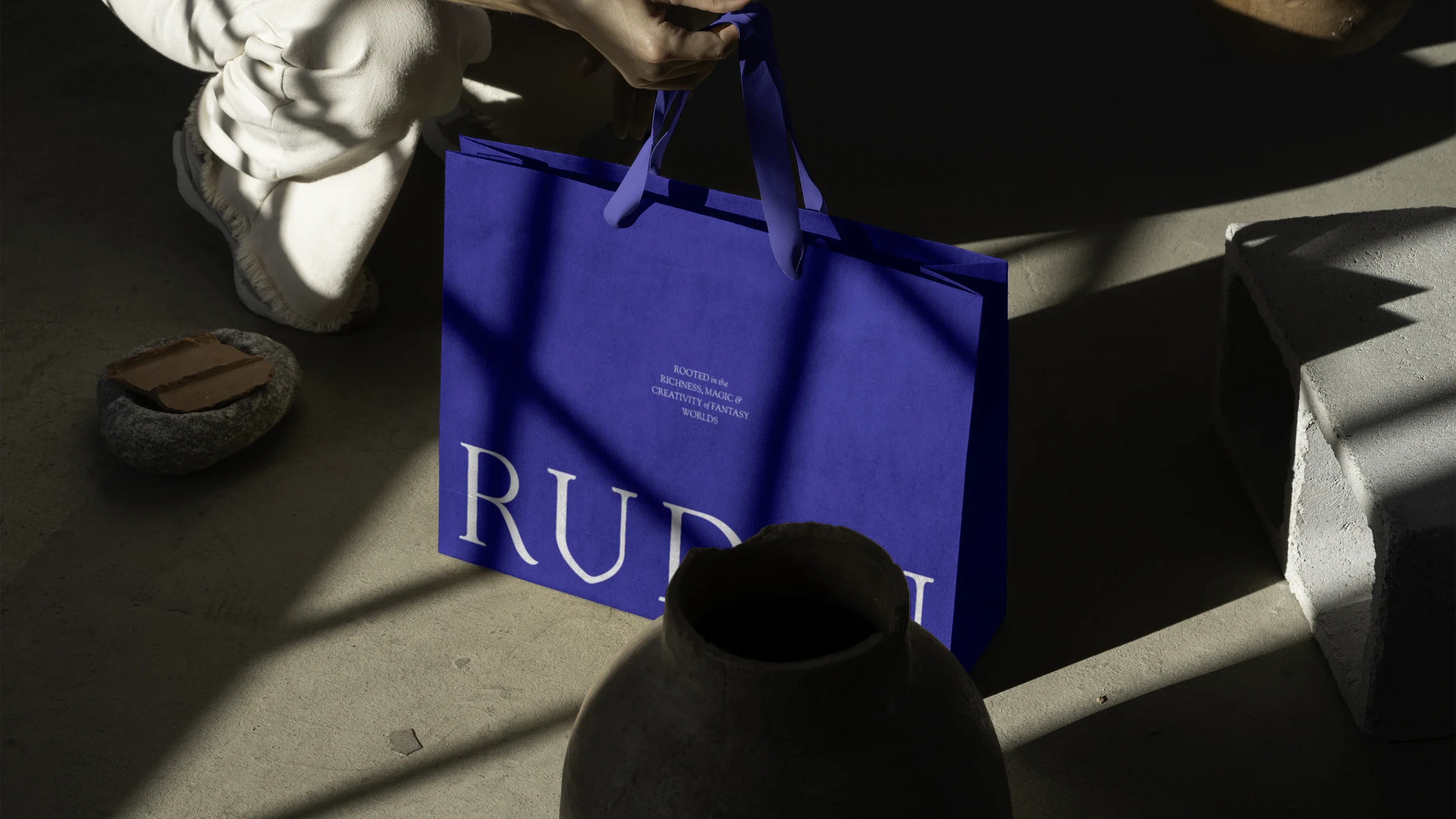 Rudin shopping bag in deep blue brand colour